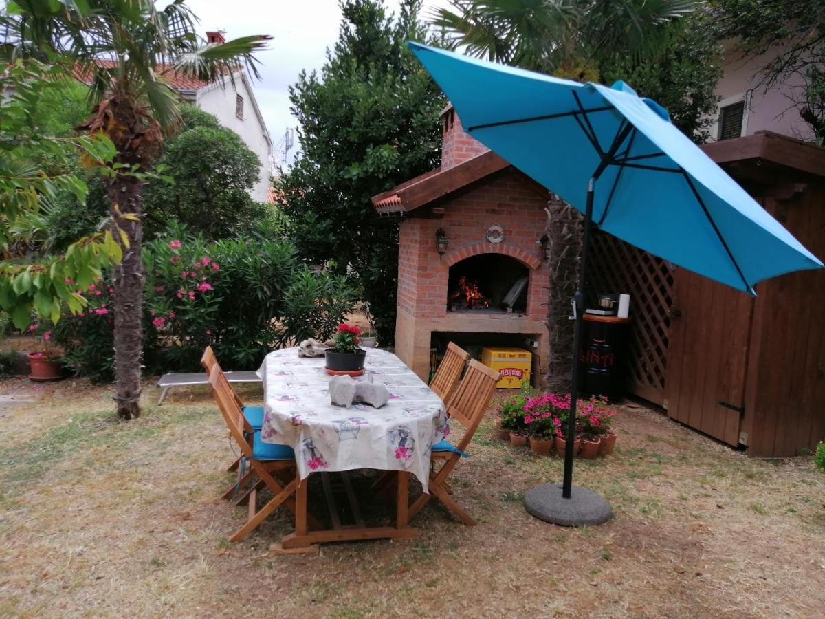 Lina At The Best Đảo Krk Ngoại thất bức ảnh